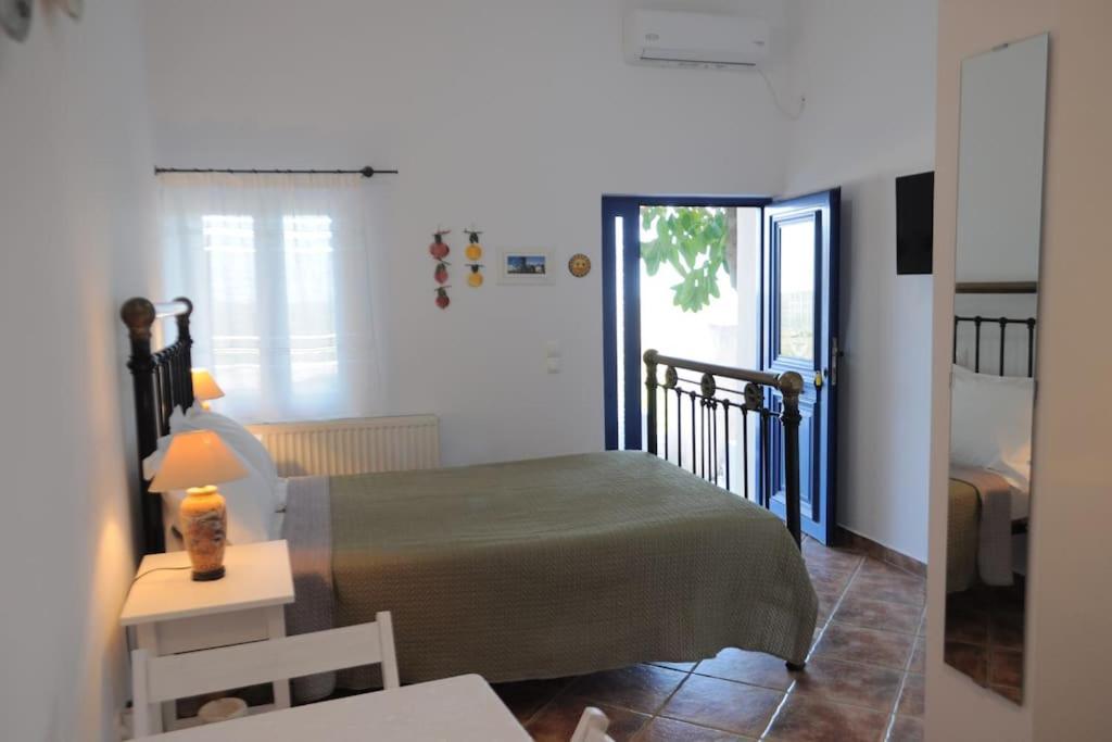 Tsipouras House Villa Kythira Town Exterior photo